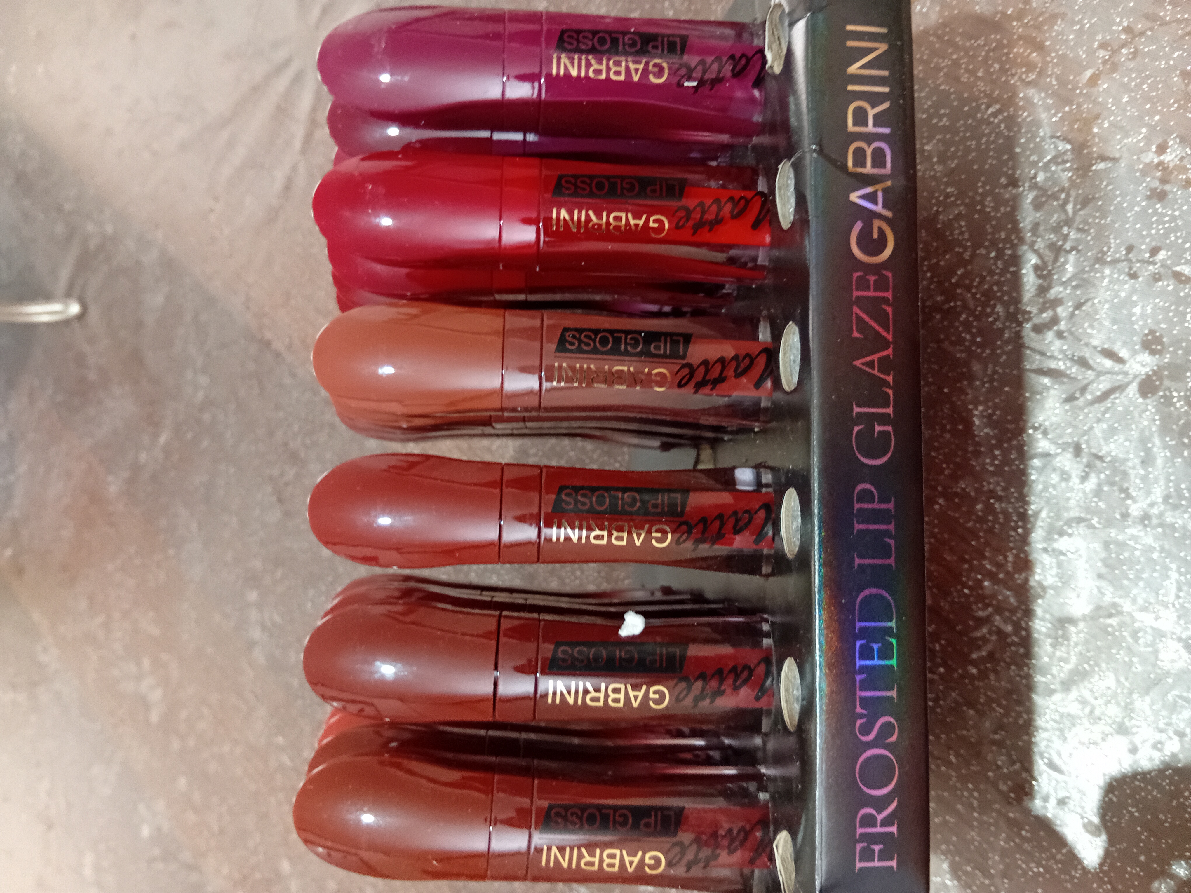 برای اطلاع از رنگبندی کانال تلگرام و ولت ساپ مارا دنبال کنید و‌پیام بزارید